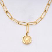 Hope Armband: Der Hope-Stern Anhänger bringt Glück. Glänzende Ankerkette mit mattem Anhänger. Perfekt für den beliebten Stacking-Look. Für Frauen, 18k vergoldet und wasserfest.
